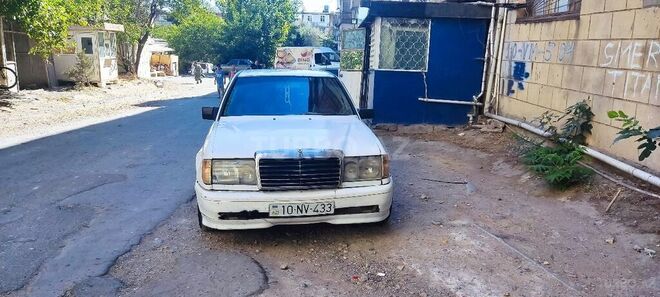 Mercedes 190 1987, 118,443 km - 2.5 l - Bakı