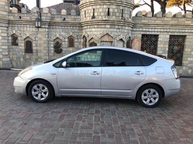 Toyota Prius 2008, 180,000 km - 1.5 л - Bakı