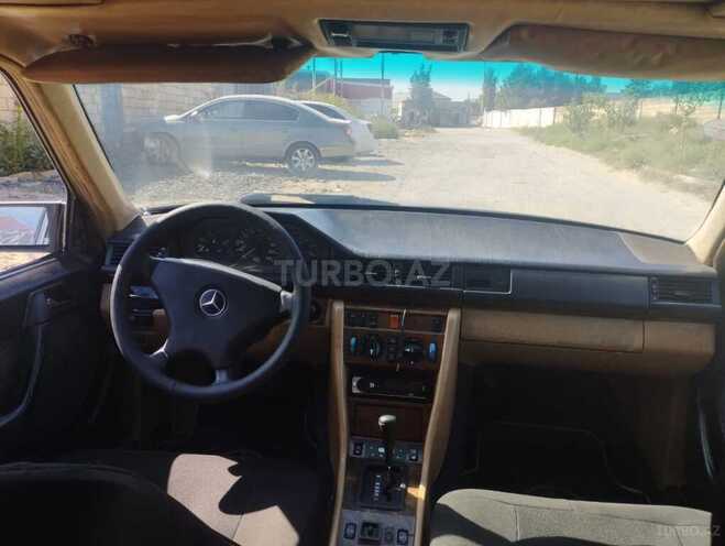 Mercedes E 300 1991, 250,000 km - 3.0 л - Bakı