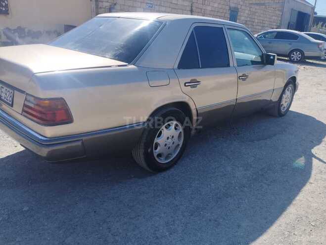 Mercedes E 300 1991, 250,000 km - 3.0 л - Bakı