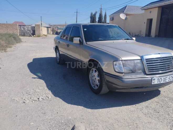 Mercedes E 300 1991, 250,000 km - 3.0 л - Bakı
