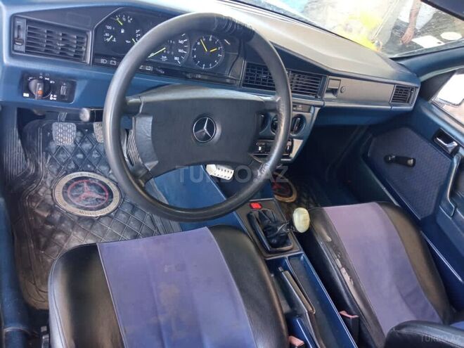 Mercedes 190 1989, 587,648 km - 2.0 l - Salyan