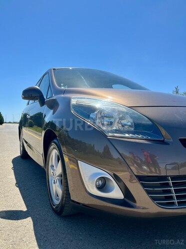 Renault Grand Scenic 2009, 275,616 km - 1.5 л - Bakı