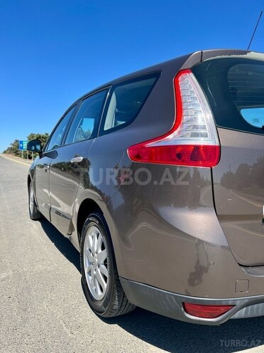 Renault Grand Scenic 2009, 275,616 km - 1.5 л - Bakı