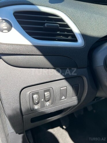 Renault Grand Scenic 2009, 275,616 km - 1.5 л - Bakı