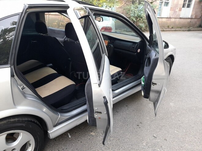 Opel Vectra 2000, 345,700 km - 2.0 л - Qazax