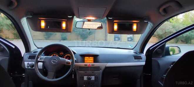 Opel Astra 2005, 232,000 km - 1.3 l - Bakı