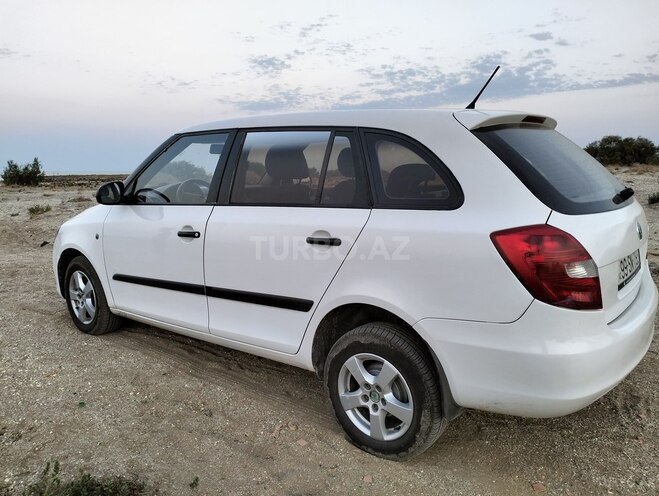 Skoda Fabia 2012, 250,000 km - 1.2 l - Bakı
