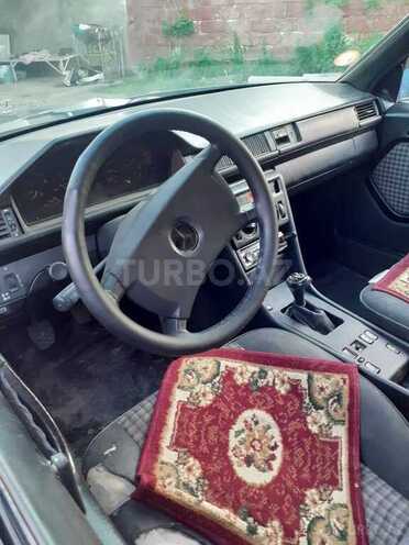 Mercedes E 230 1991, 150,258 km - 2.3 l - Ağstafa