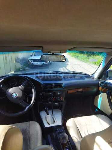 BMW 520 1988, 800,000 km - 2.0 л - Gəncə
