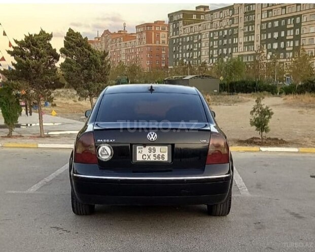 Volkswagen Passat 2002, 221,000 km - 2.8 l - Bakı