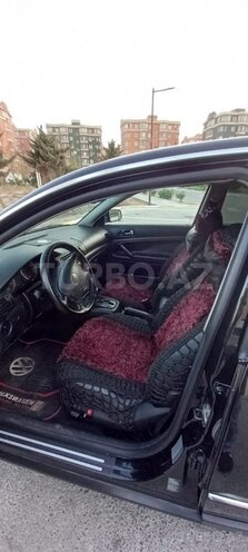 Volkswagen Passat 2002, 221,000 km - 2.8 l - Bakı