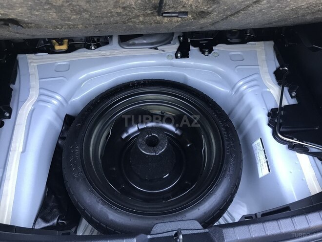 Toyota Vitz 2011, 77,000 km - 1.3 l - Sumqayıt