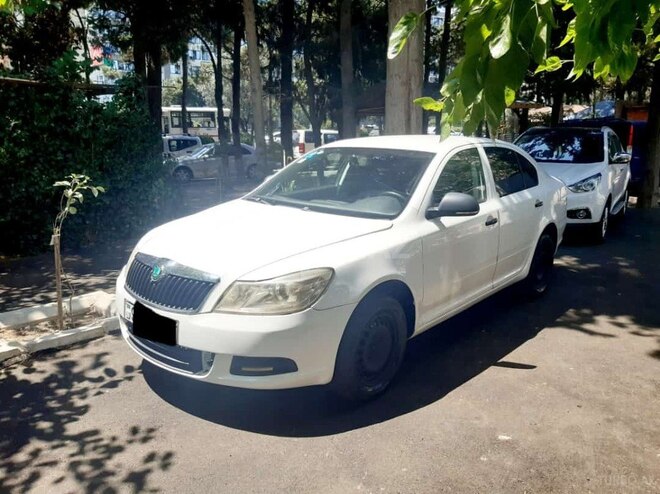 Skoda Octavia 2012, 205,000 km - 1.4 l - Bakı