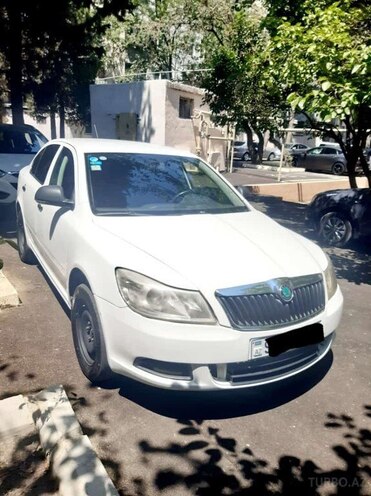 Skoda Octavia 2012, 205,000 km - 1.4 l - Bakı