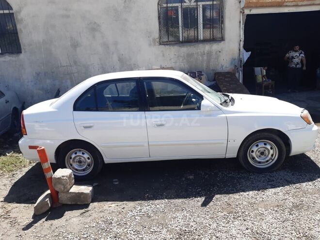 Hyundai Accent 2003, 325,000 km - 1.6 l - Bakı