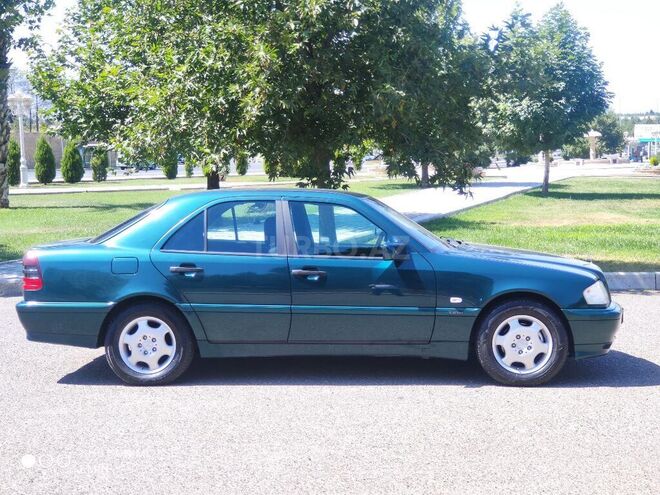 Mercedes C 200 1998, 321,000 km - 2.0 l - Gəncə