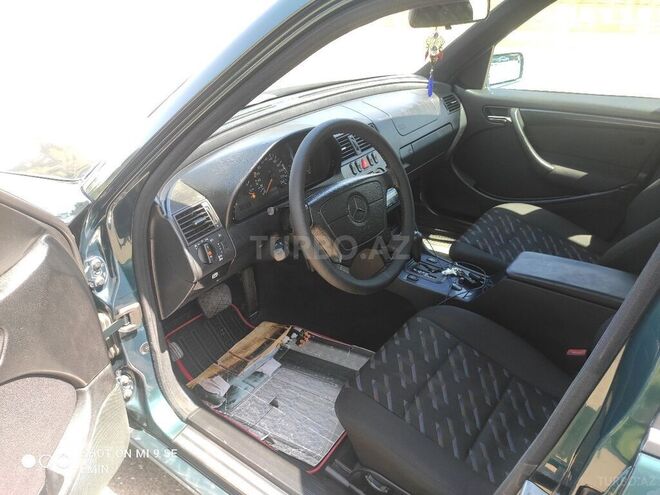 Mercedes C 200 1998, 321,000 km - 2.0 l - Gəncə