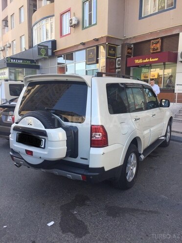 Mitsubishi Pajero 2008, 156,000 km - 3.0 l - Bakı