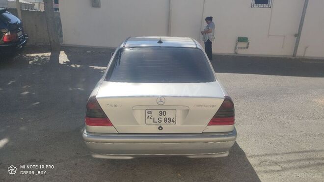 Mercedes C 230 1999, 210,000 km - 2.3 l - Bakı