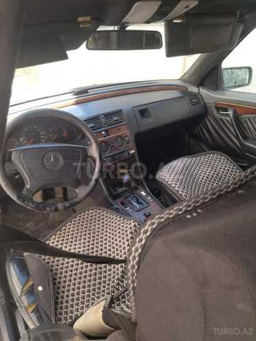 Mercedes C 220 1994, 452,000 km - 2.2 л - Bakı