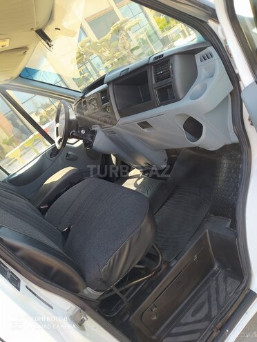 Ford Transit 2008, 296,000 km - 2.4 л - Bakı