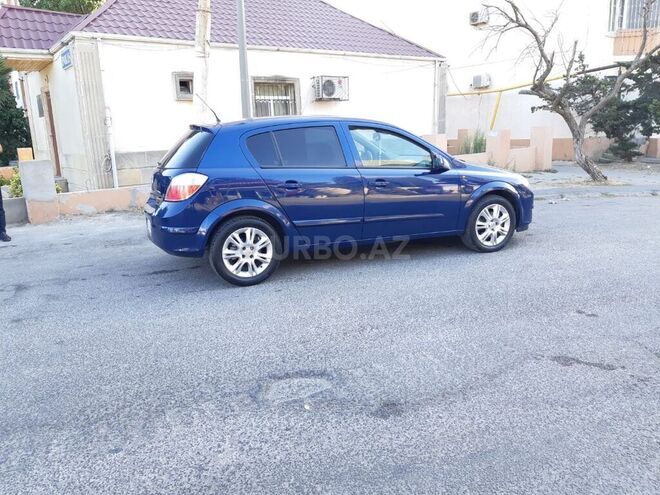 Opel Astra 2005, 250,000 km - 1.6 l - Bakı