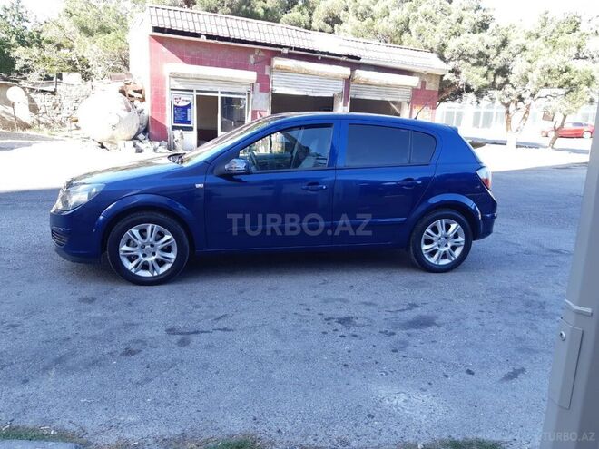 Opel Astra 2005, 250,000 km - 1.6 l - Bakı