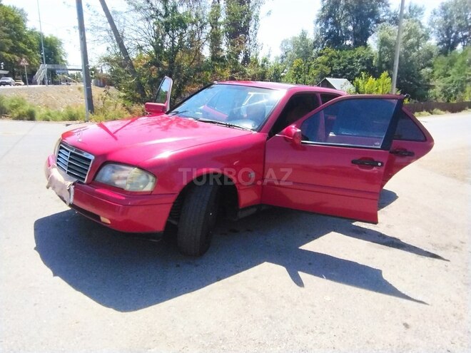 Mercedes C 200 1996, 277,786 km - 2.0 l - Mingəçevir