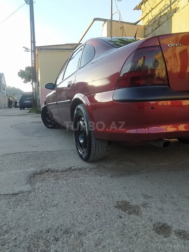 Opel Vectra 1996, 235,238 km - 1.8 л - Bakı