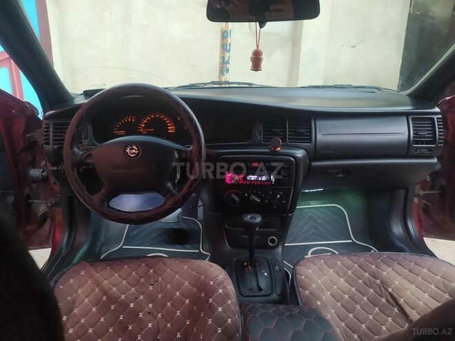 Opel Vectra 1996, 235,238 km - 1.8 л - Bakı