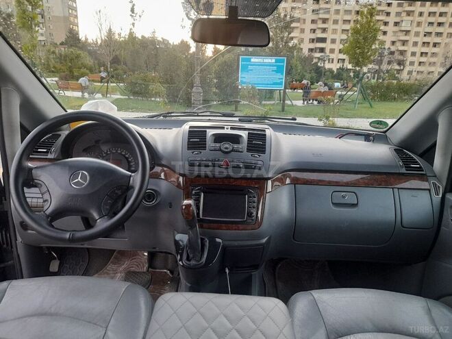 Mercedes Viano 2004, 410,000 km - 2.2 l - Bakı