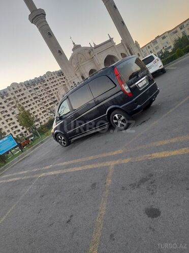Mercedes Viano 2004, 410,000 km - 2.2 l - Bakı