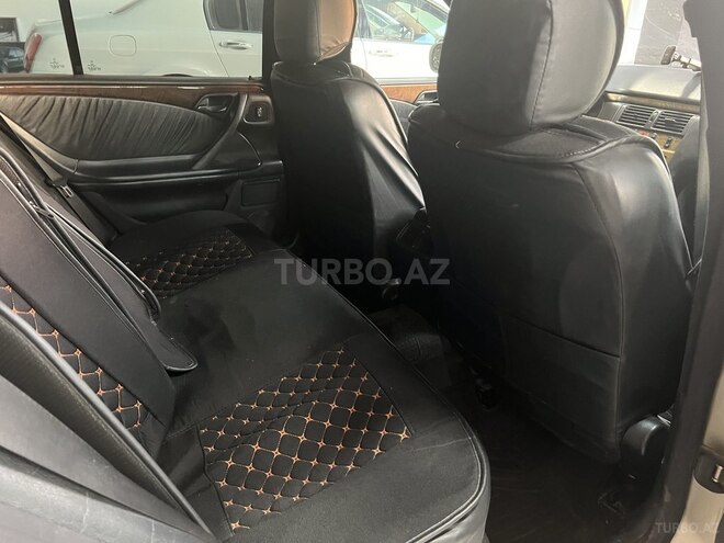 Mercedes E 240 2000, 252,500 km - 2.4 l - Bakı