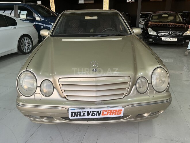 Mercedes E 240 2000, 252,500 km - 2.4 l - Bakı