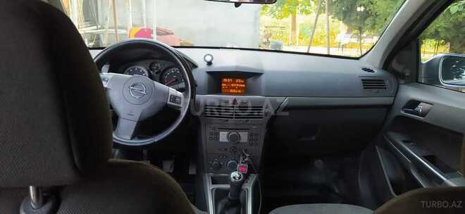 Opel Astra 2005, 200,000 km - 1.4 l - Bərdə