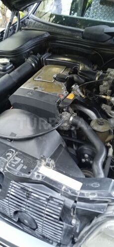 Mercedes C 200 1995, 450,000 km - 2.0 l - Quba