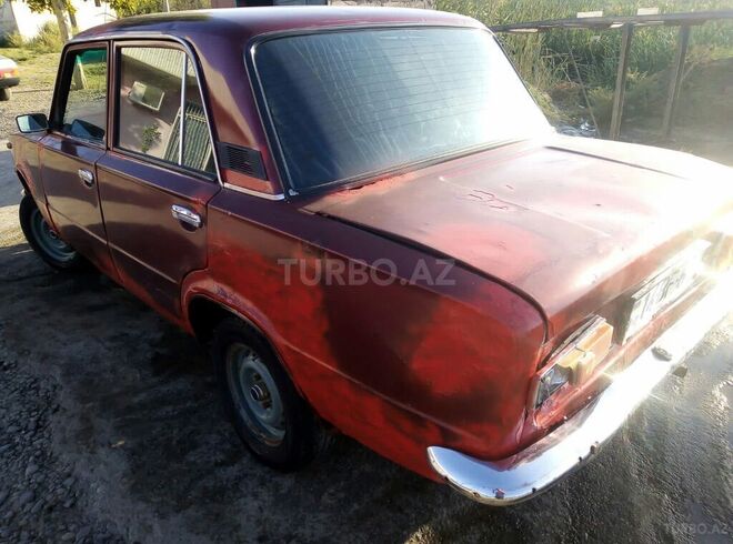 LADA (VAZ) 21011 1983, 100,000 km - 1.6 l - Beyləqan