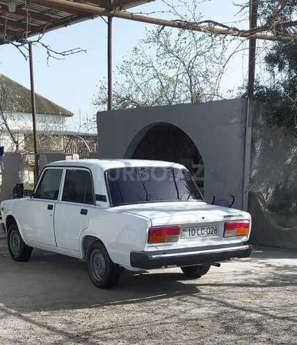 LADA (VAZ) 2107 2002, 317,548 km - 1.6 l - Salyan
