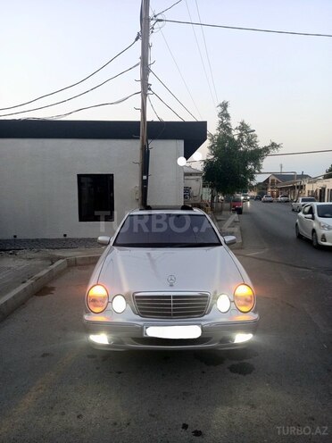 Mercedes E 270 1999, 450,000 km - 2.7 l - Bakı
