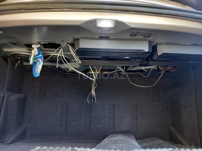 Mercedes E 270 1999, 450,000 km - 2.7 l - Bakı
