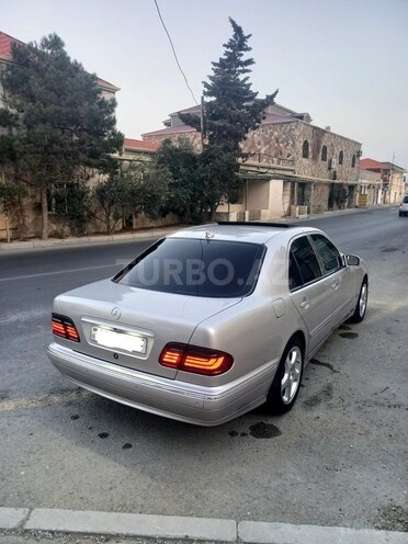 Mercedes E 270 1999, 450,000 km - 2.7 l - Bakı