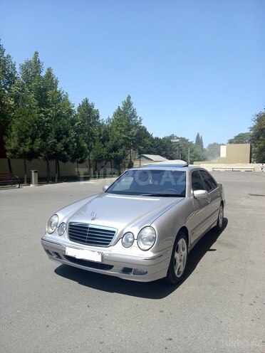 Mercedes E 270 1999, 450,000 km - 2.7 l - Bakı