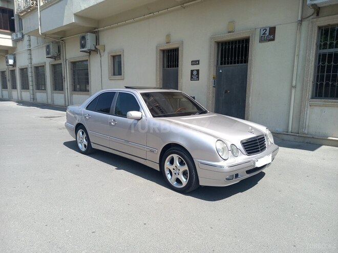 Mercedes E 270 1999, 450,000 km - 2.7 l - Bakı