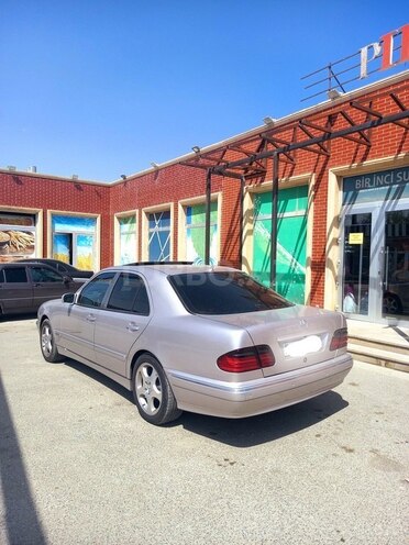 Mercedes E 270 1999, 450,000 km - 2.7 l - Bakı