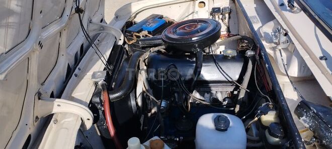 LADA (VAZ) 2106 1986, 10,000 km - 1.6 l - Tovuz