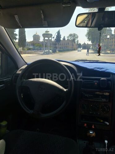 Opel Astra 1999, 493,000 km - 1.8 l - Xaçmaz