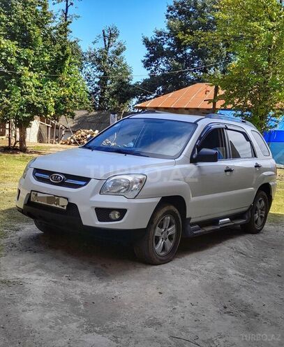Kia Sportage 2008, 270,000 km - 2.0 л - Astara