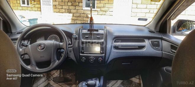 Kia Sportage 2008, 270,000 km - 2.0 л - Astara