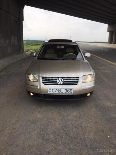 Volkswagen Passat 2004, 193,000 km - 1.8 л - Astara